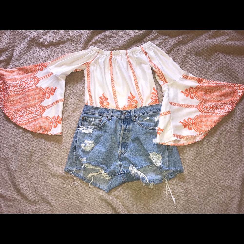 Off the shoulder bell sleeve top!